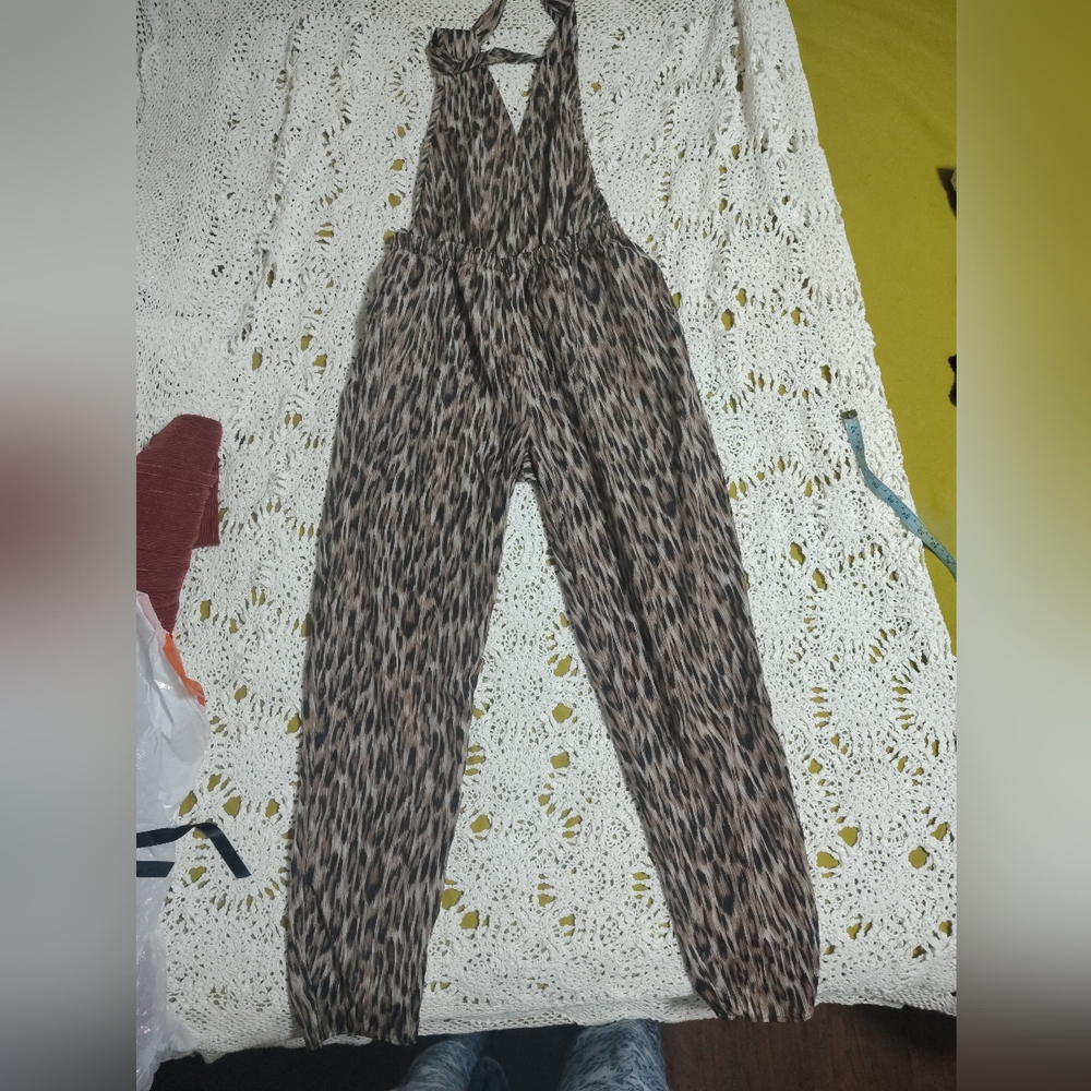 Leapord Print Halter Jumpsuit